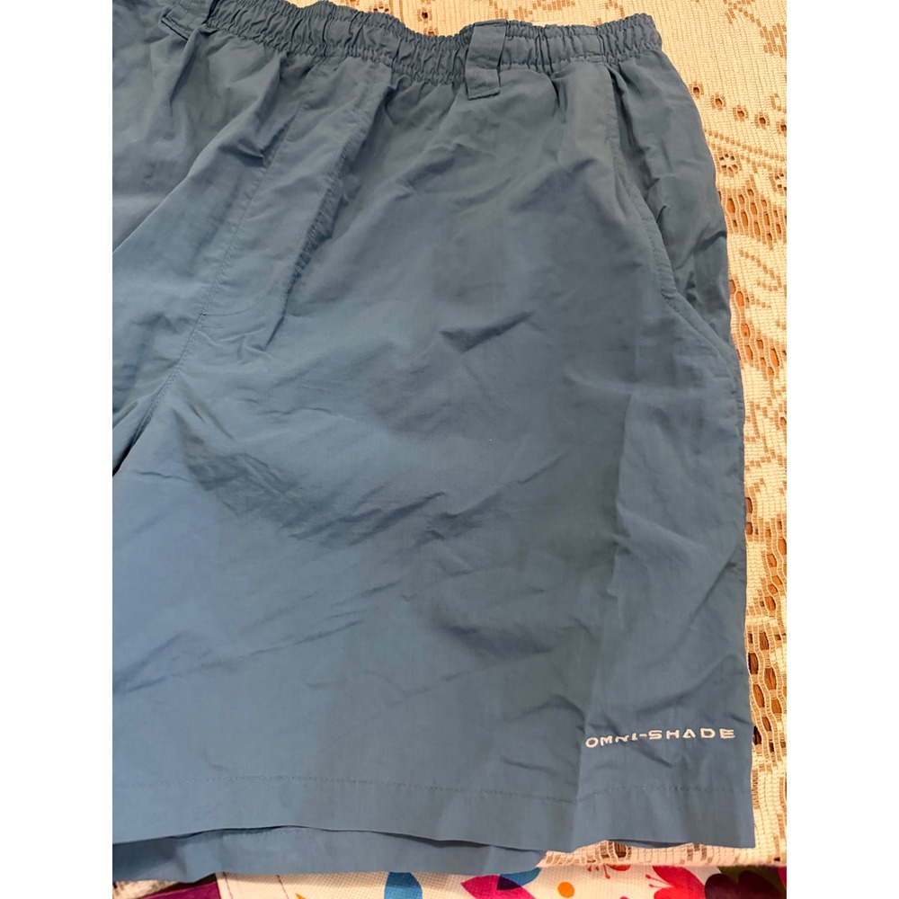 Columbia PFG Mens Blue Omni-Shade Fishing Shorts Size Medium 6 Inch Inseam
